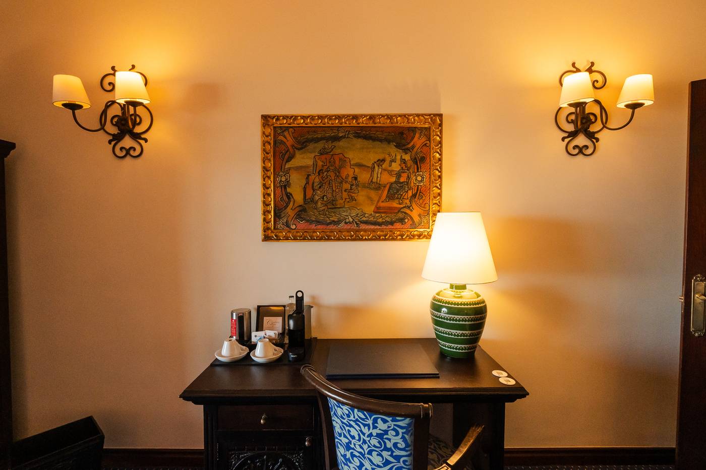 Europe-Villa-Cortes-Room-54