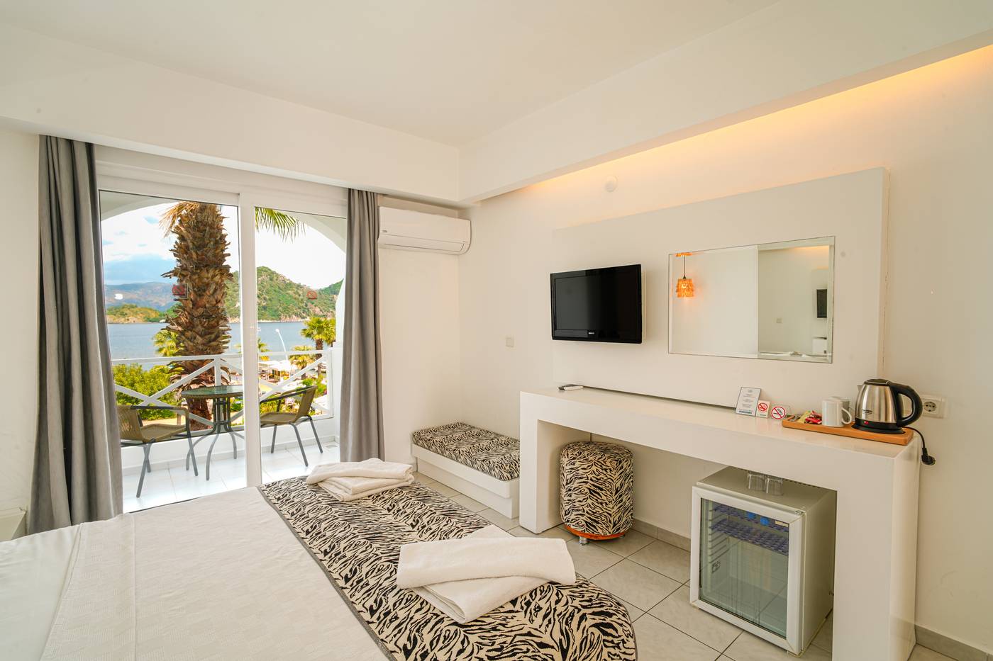 Casa-and-Blanca-Hotel---Adults-Only--12---Room-21