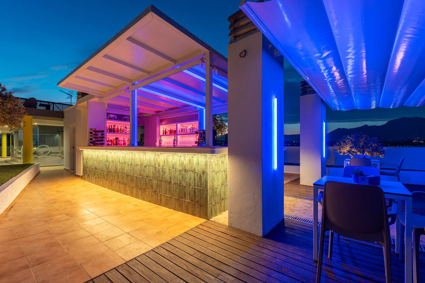 Rober-Palas-Sports-and-Entertainment-16