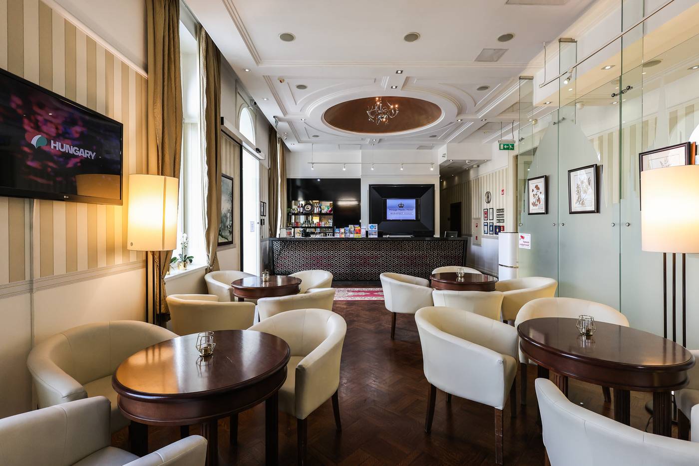 Mirage-Medic-Hotel-Lobby-4