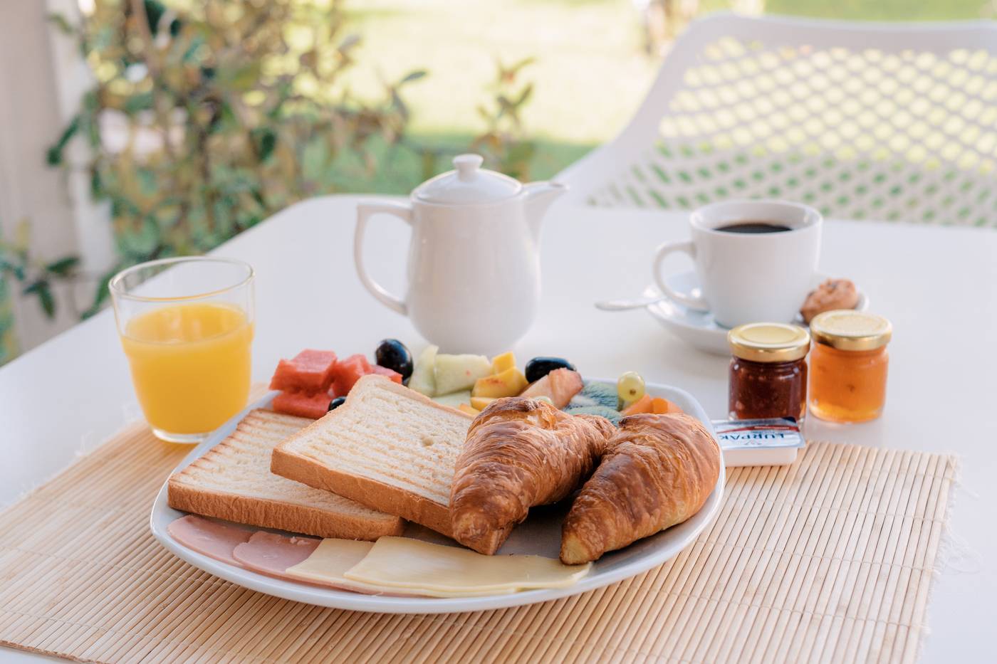 ELE-NAS-bohotel---Annex-Apartments-Restaurant-67