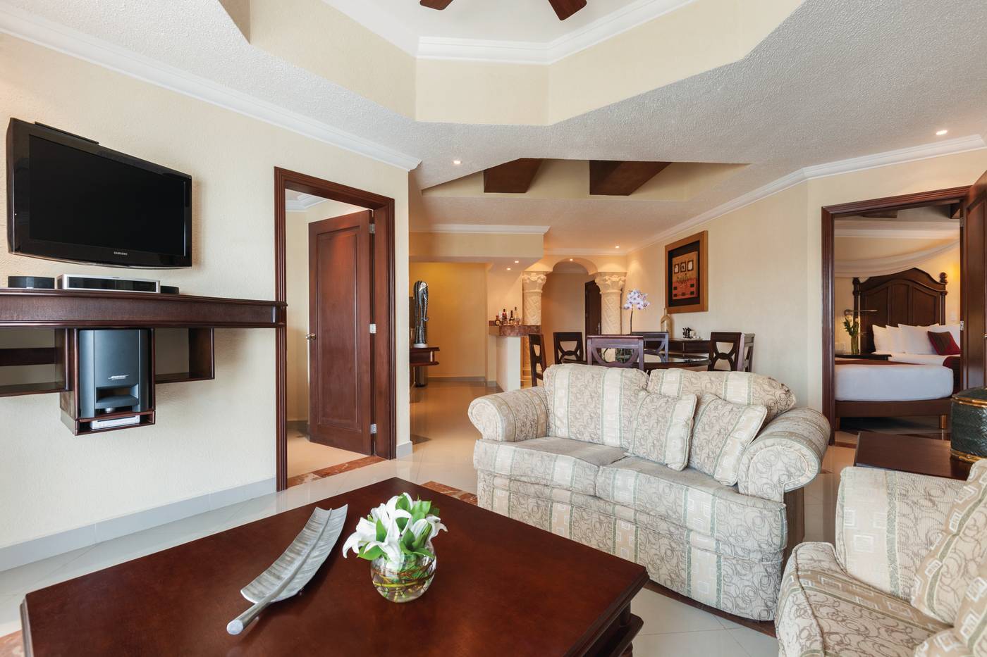 Hilton-Playa-del-Carmen-All-inclusive--The-Royal--Room-45