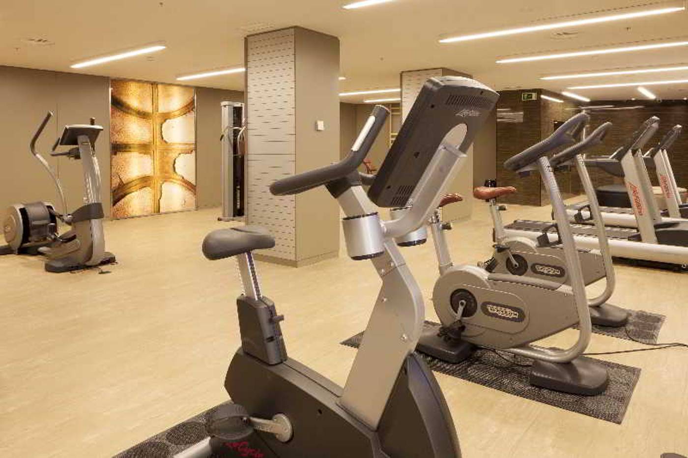 AC-Madrid-Cuzco-Sports-and-Entertainment-85