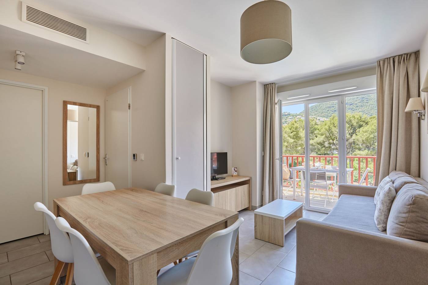 Residence-Prestige-Odalys-Les-Canissons-Room-24