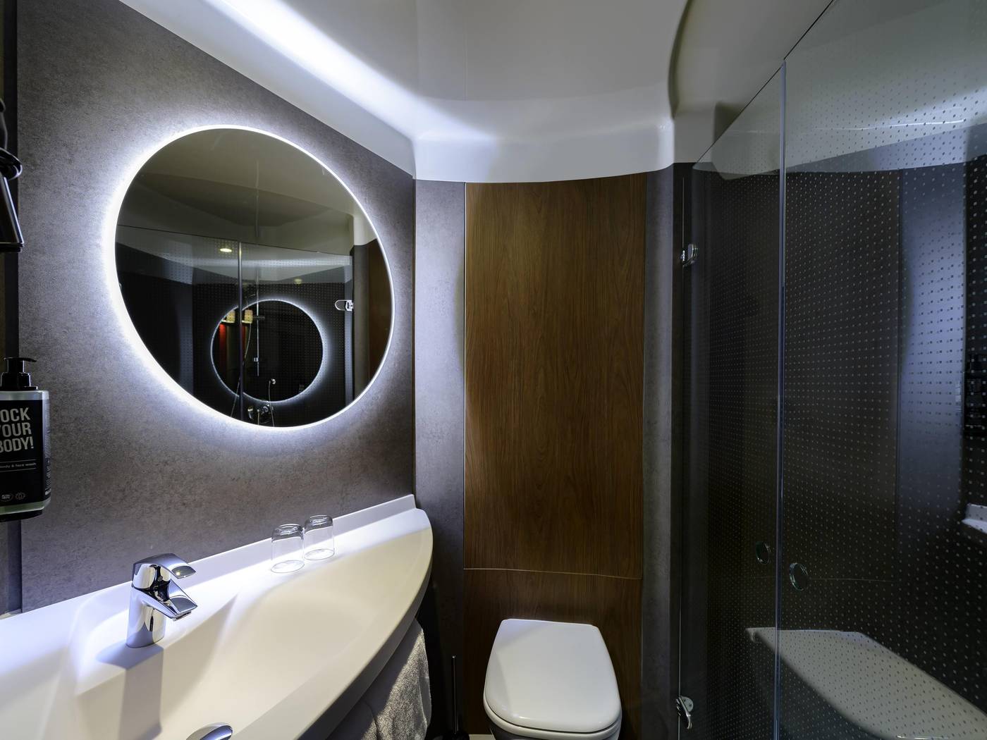 ibis-Muenchen-Parkstadt-Schwabing-Room-30