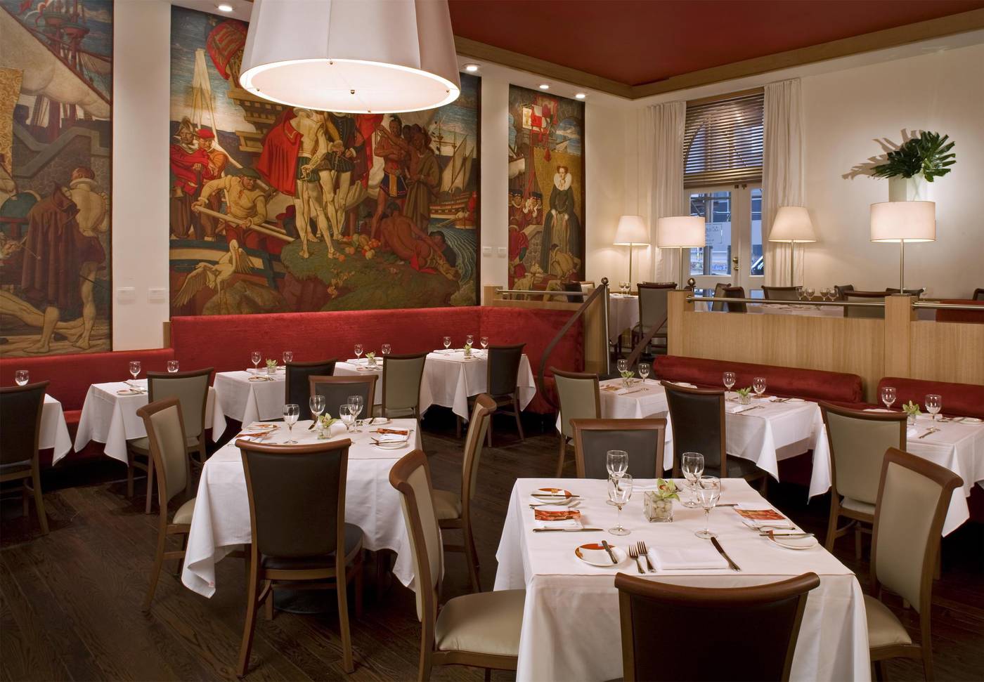 Warwick-New-York-Hotel-Restaurant-33