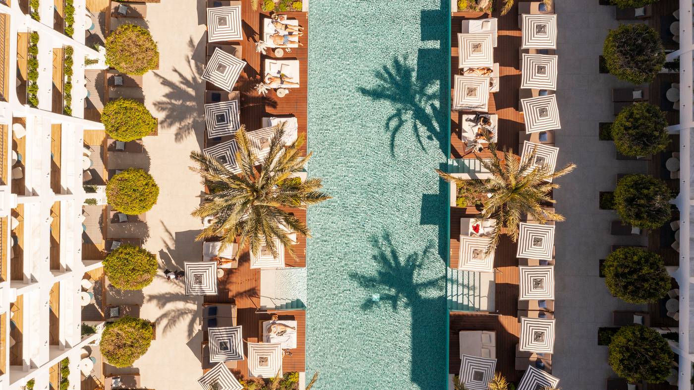 METT-Hotel---Beach-Resort-Marbella-Estepona-Pool-4