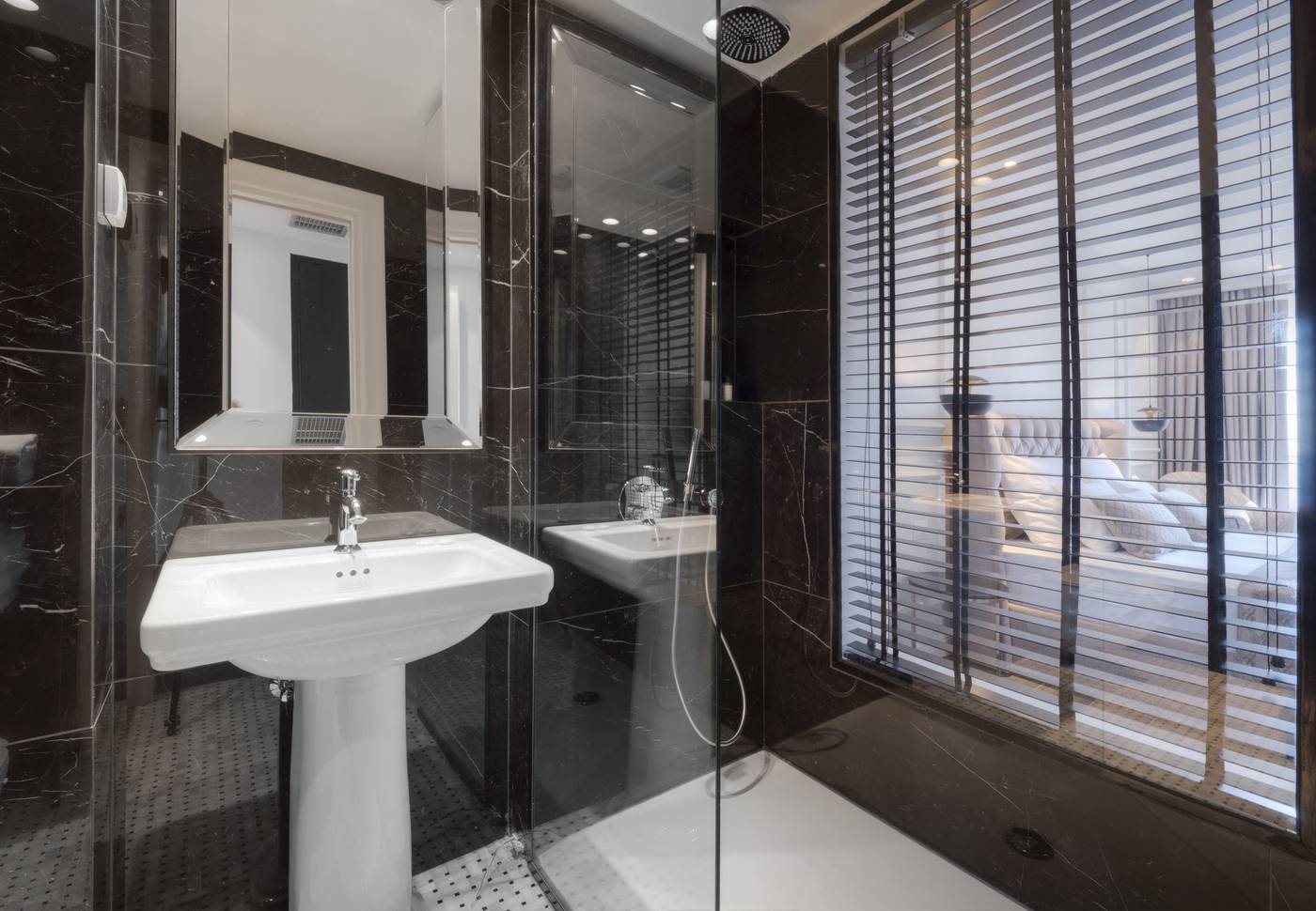 Vivid Blue Serenity 19.01.26