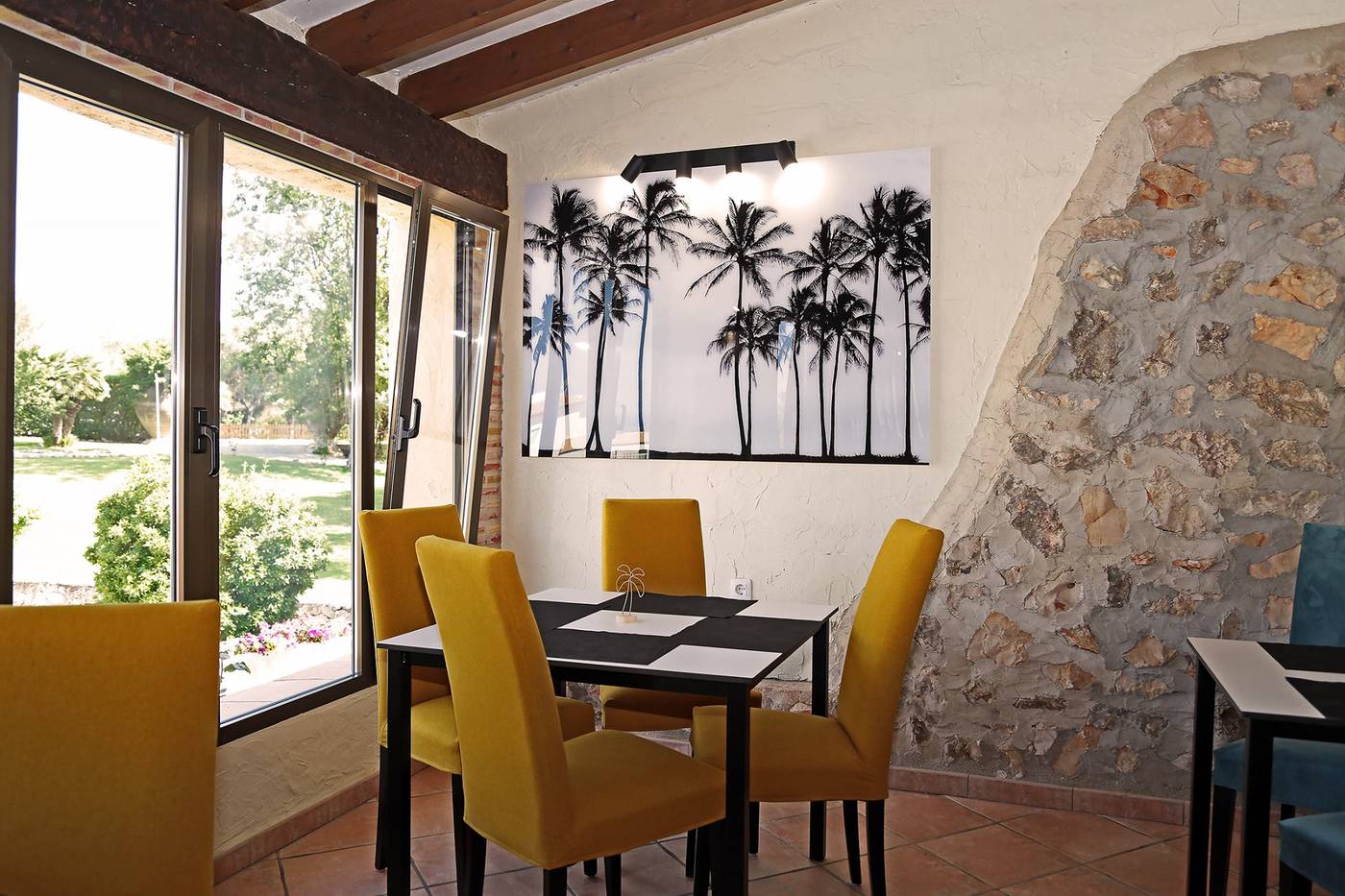 Bellavista-Residential-Restaurant-49