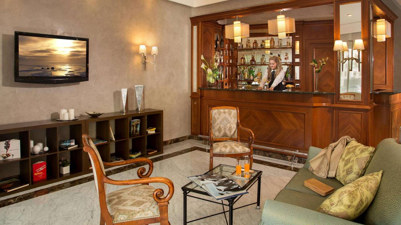 Santa-Costanza-Lobby-6