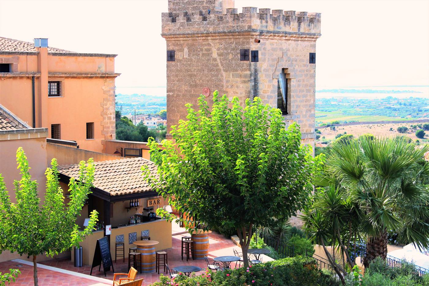 Baglio-Oneto-dei-Principi-di-San-Lorenzo-Bar-18