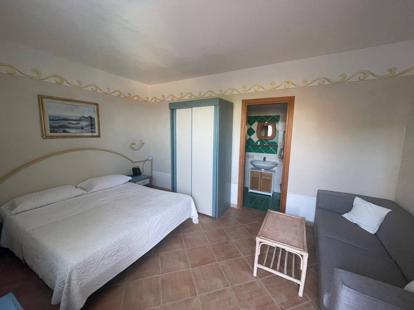 Micalosu-Hotel-Room-17