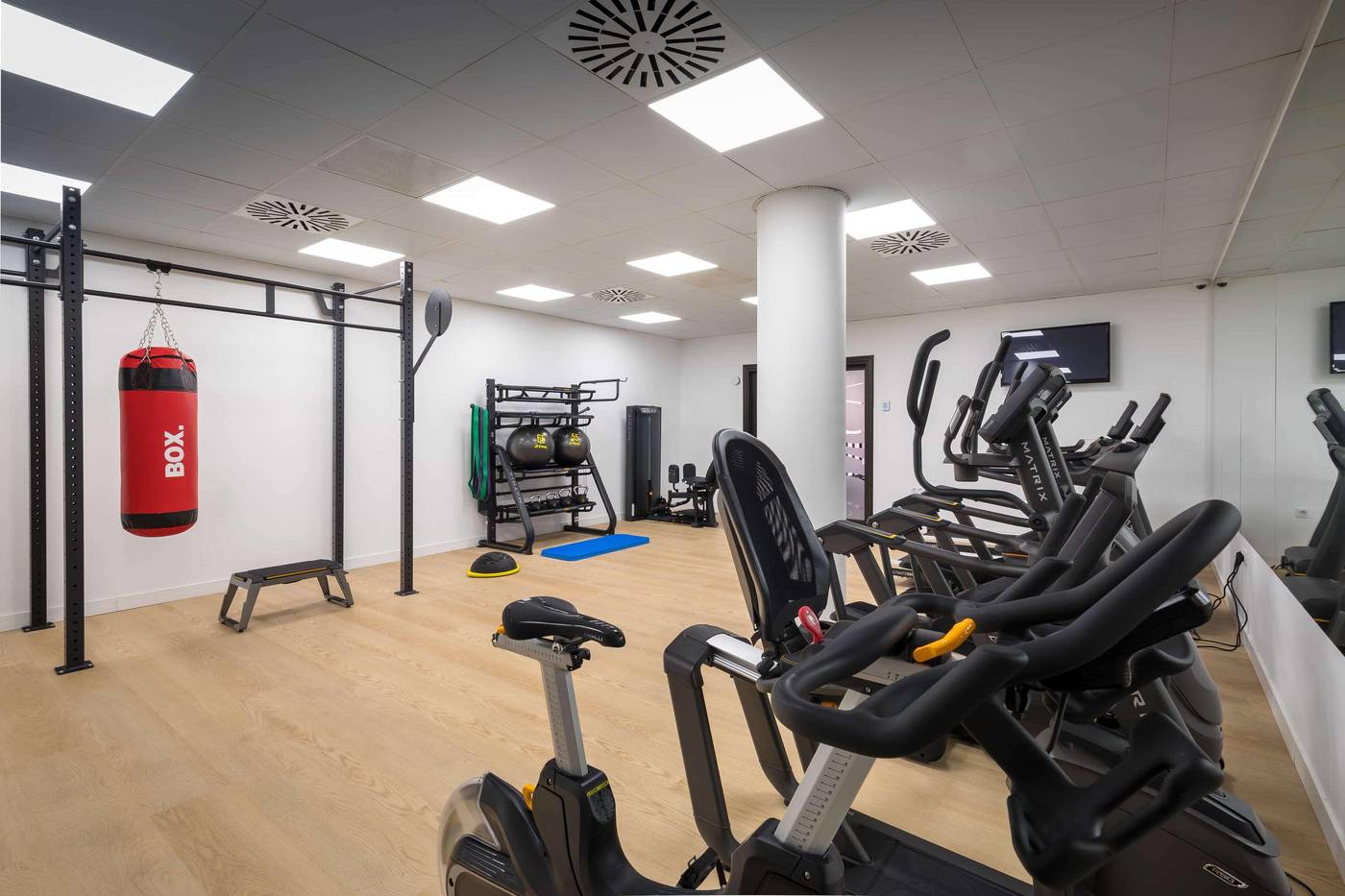 Barcelo-Tenerife-Sports-and-Entertainment-76