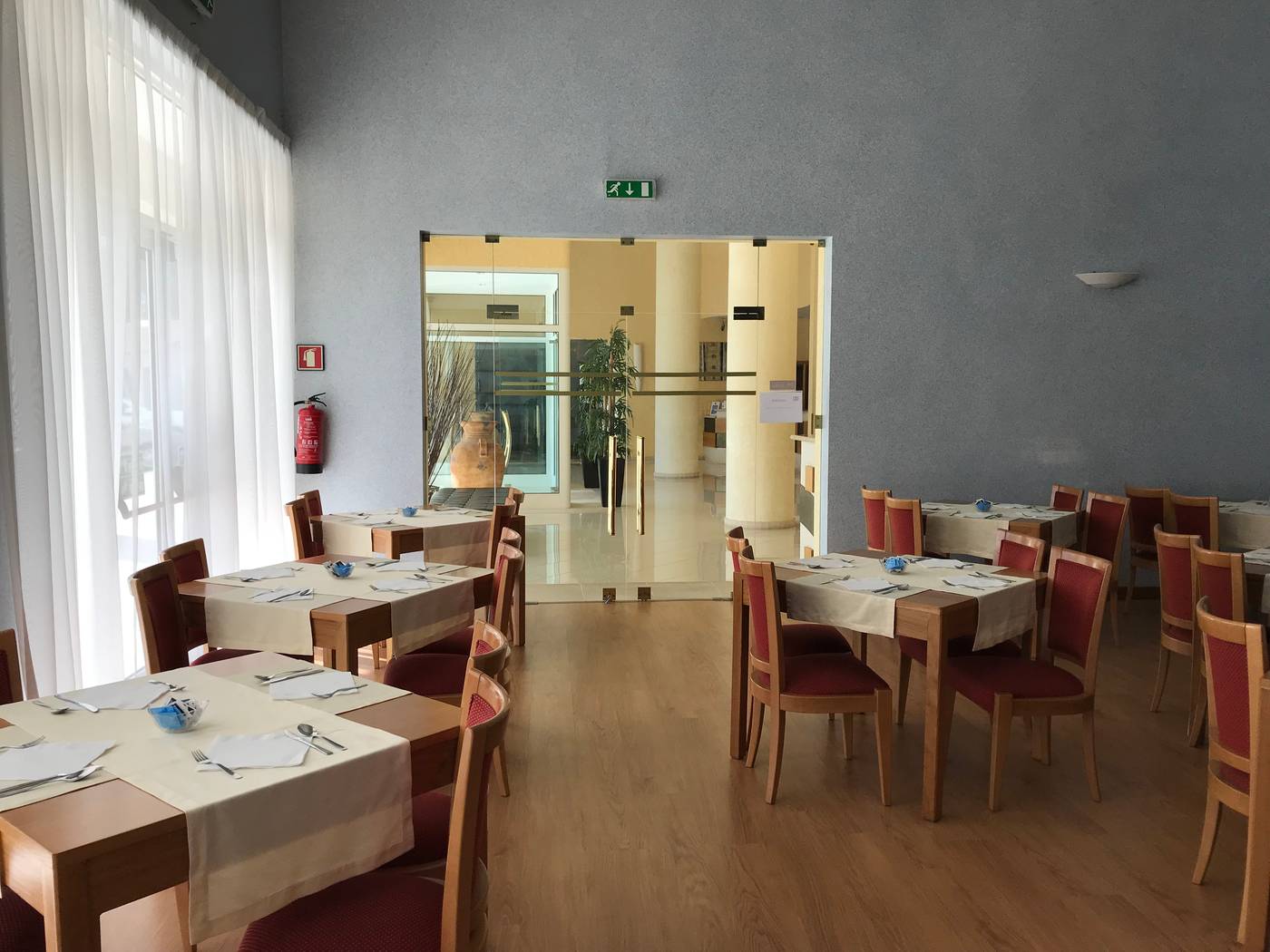 Francis-Restaurant-10