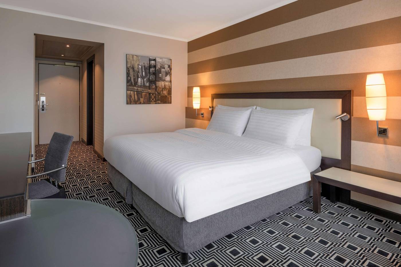 Hilton-Geneva-Hotel---Conference-Centre-Room-31