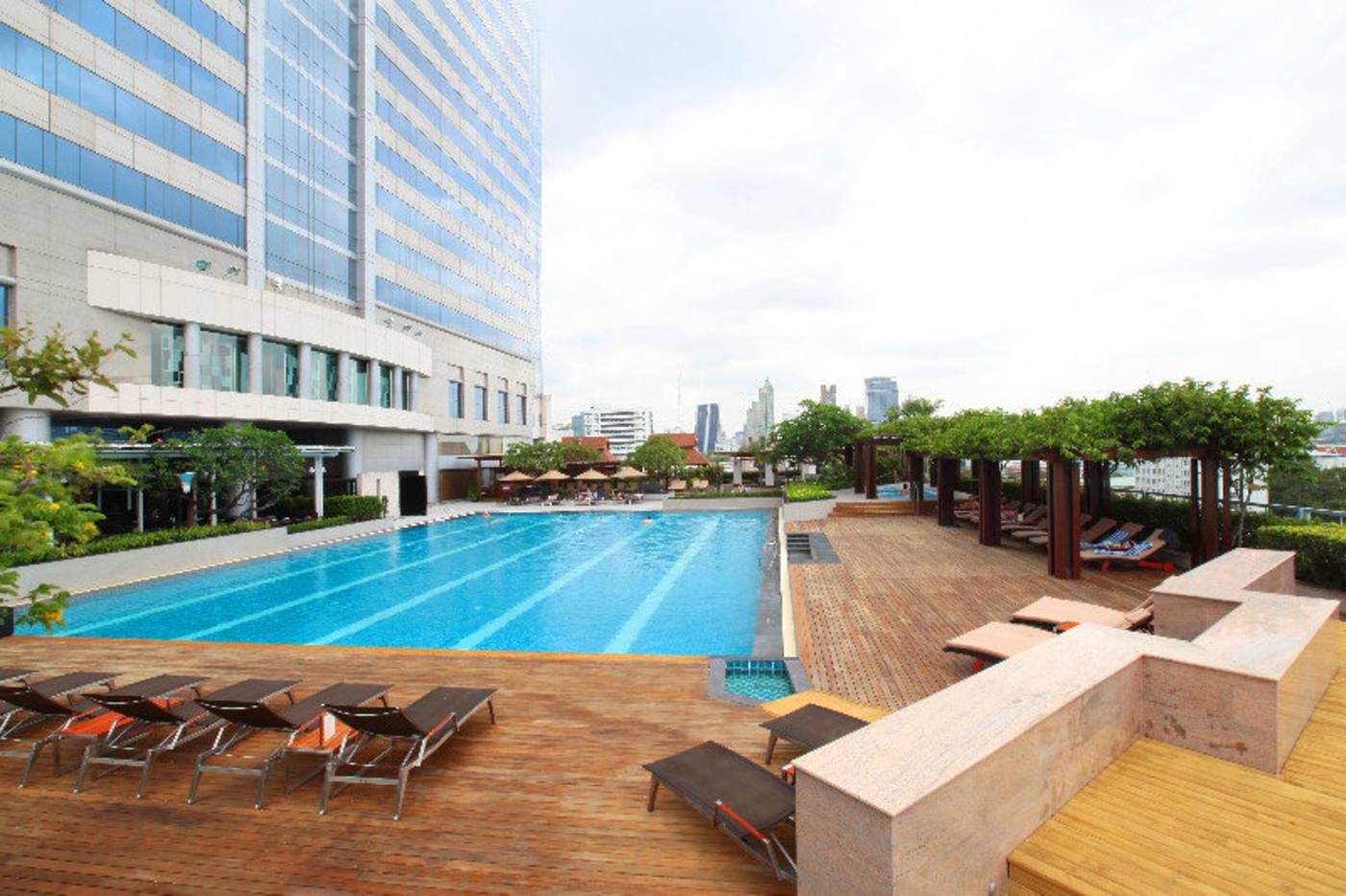 Pathumwan-Princess-Pool-66