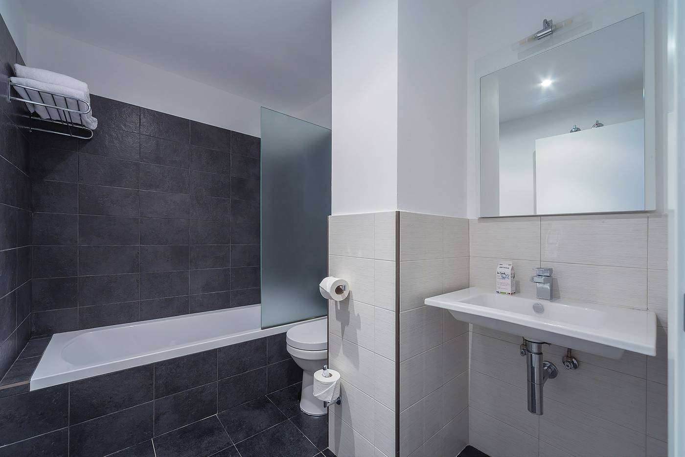 Caprice-Skyline-Aparthotel-Room-48