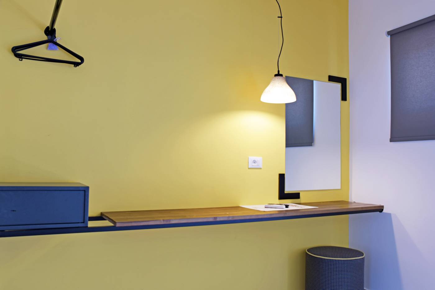 Hillside-Studios-Room-60