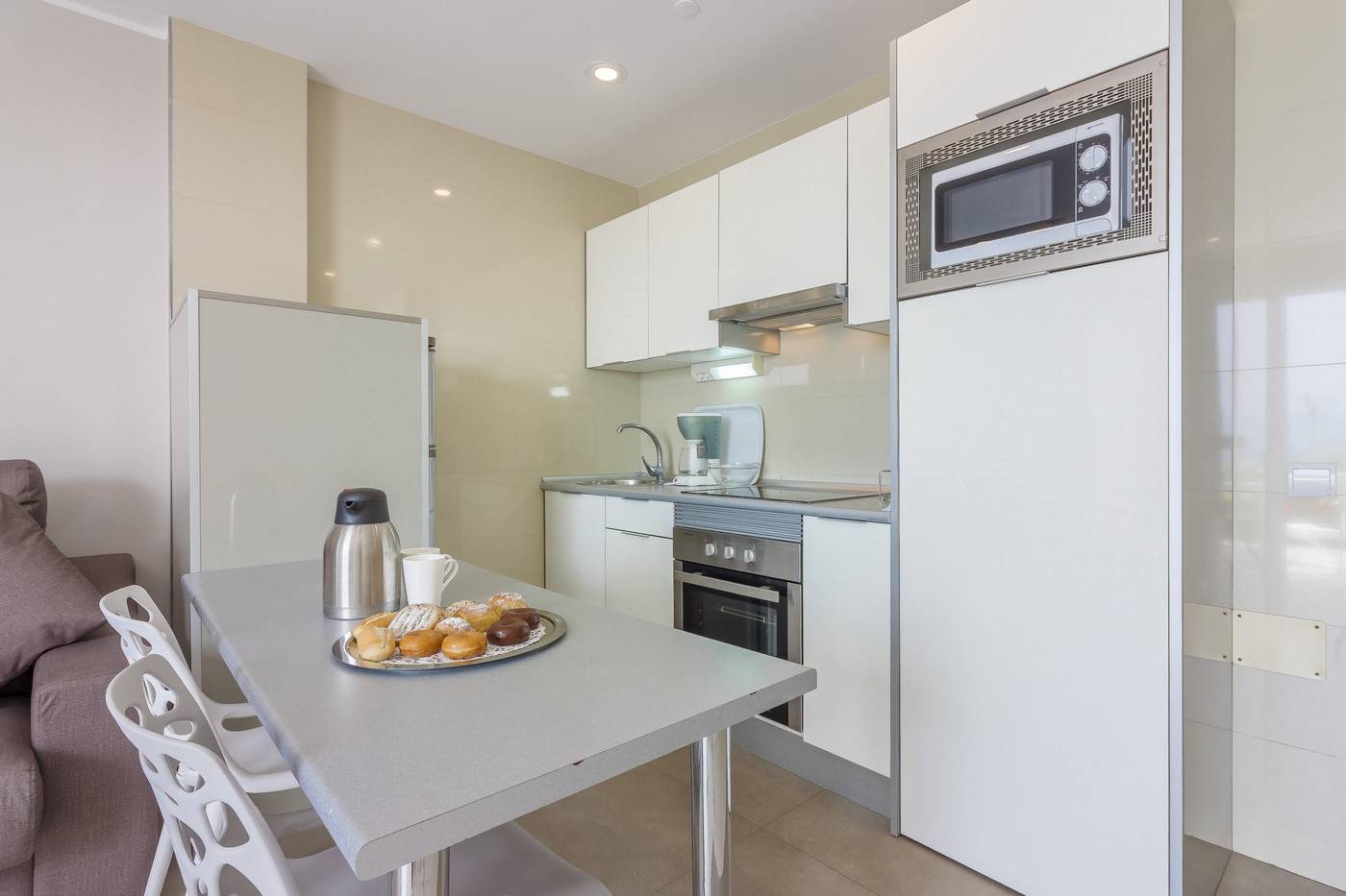 Diamond-Apartments-Room-18