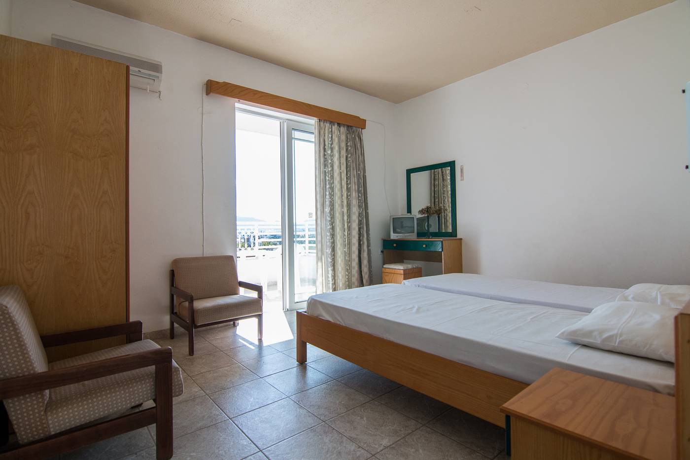 Faliraki-Dream-Studios---Apts-Room-17