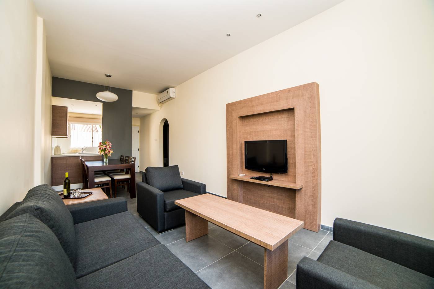 Helios-Bay-Room-33