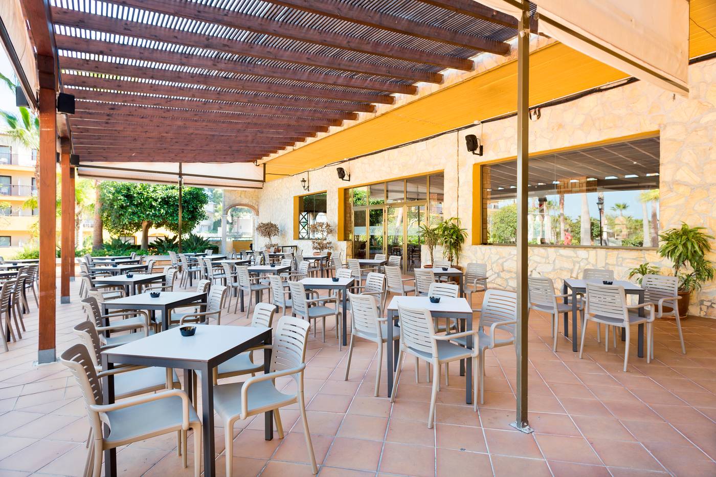 Best-Alcazar-Terrace-15