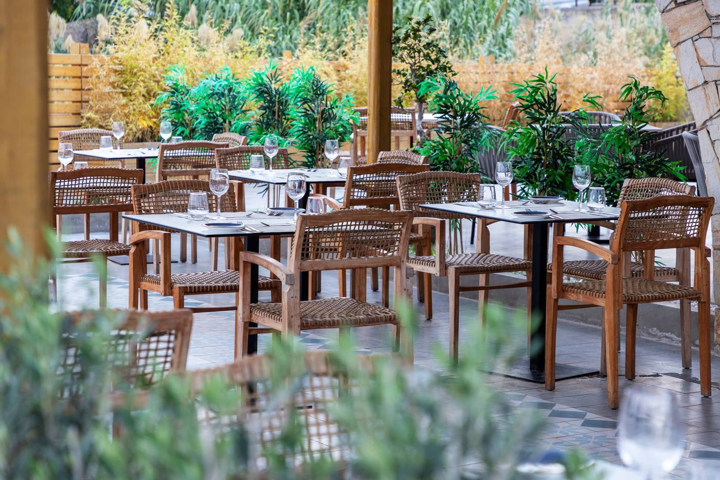 Eden-Roc-Resort-Hotel-Restaurant-16