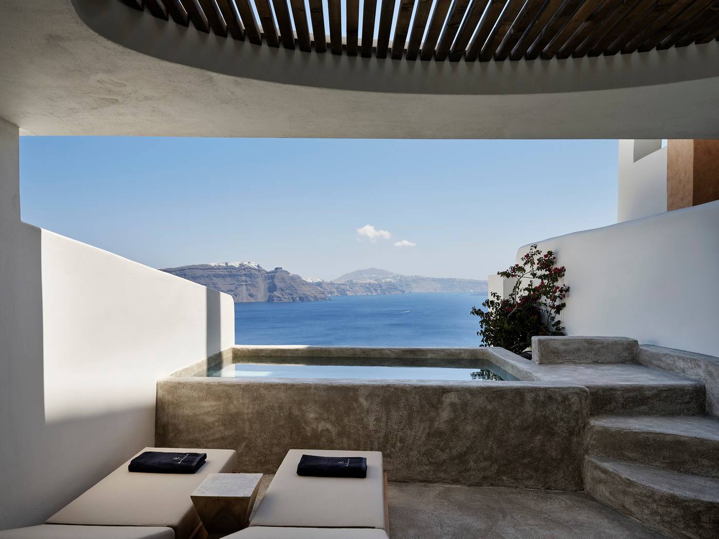 Andronis-Luxury-Suites-Room-70