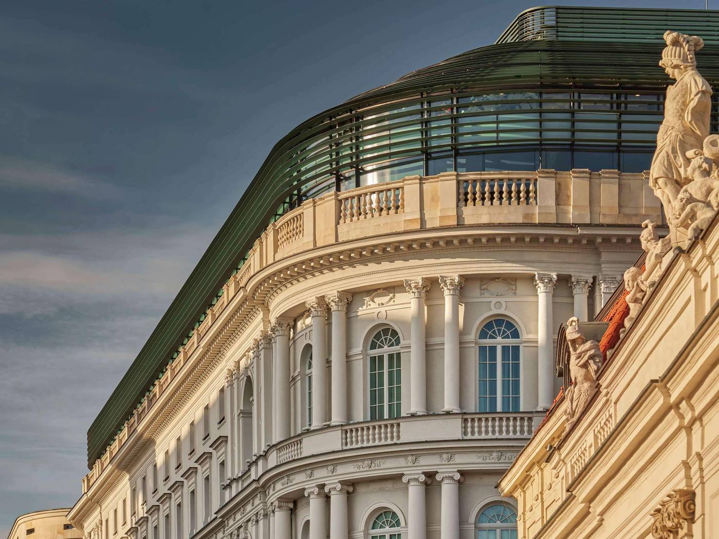 Raffles-Europejski-Warsaw-Sports-and-Entertainment-3