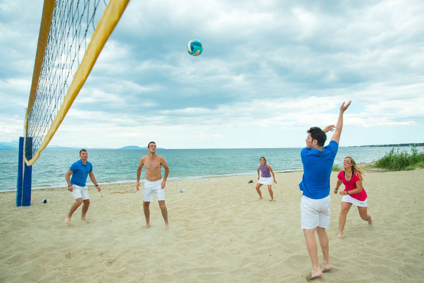 Golden-Coast-Hotel-and-Bungalows-Sports-and-Entertainment-59