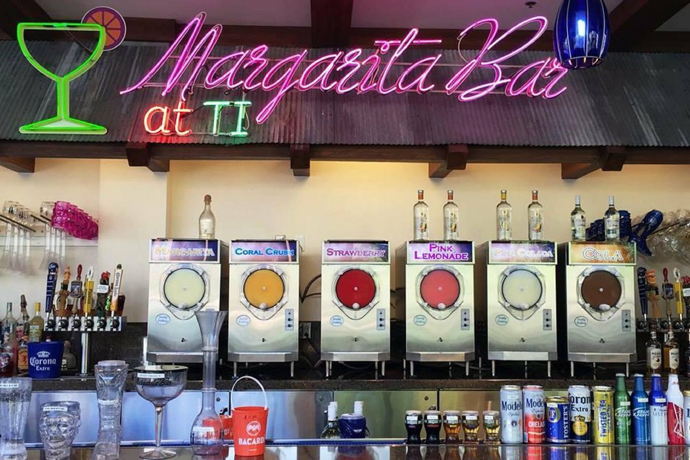 Treasure-Island-Bar-11