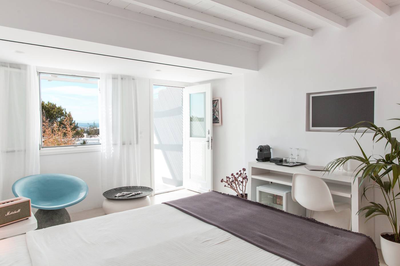 Ostraco-Luxury-Suites-Room-29