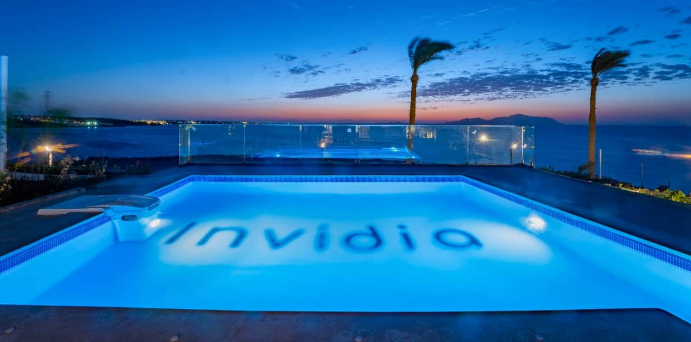 Invidia Coral Beach Tiran 03.09