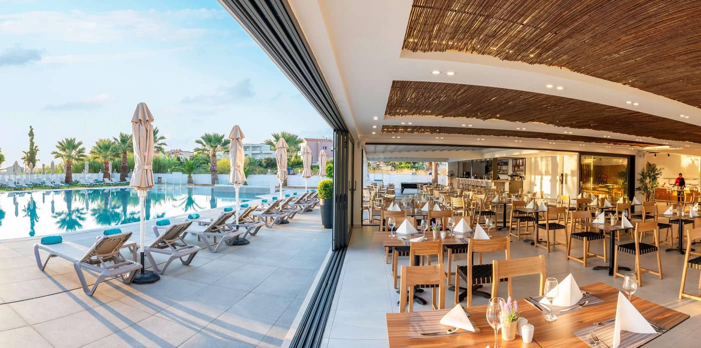 Dore-Hotel-Terrace-16