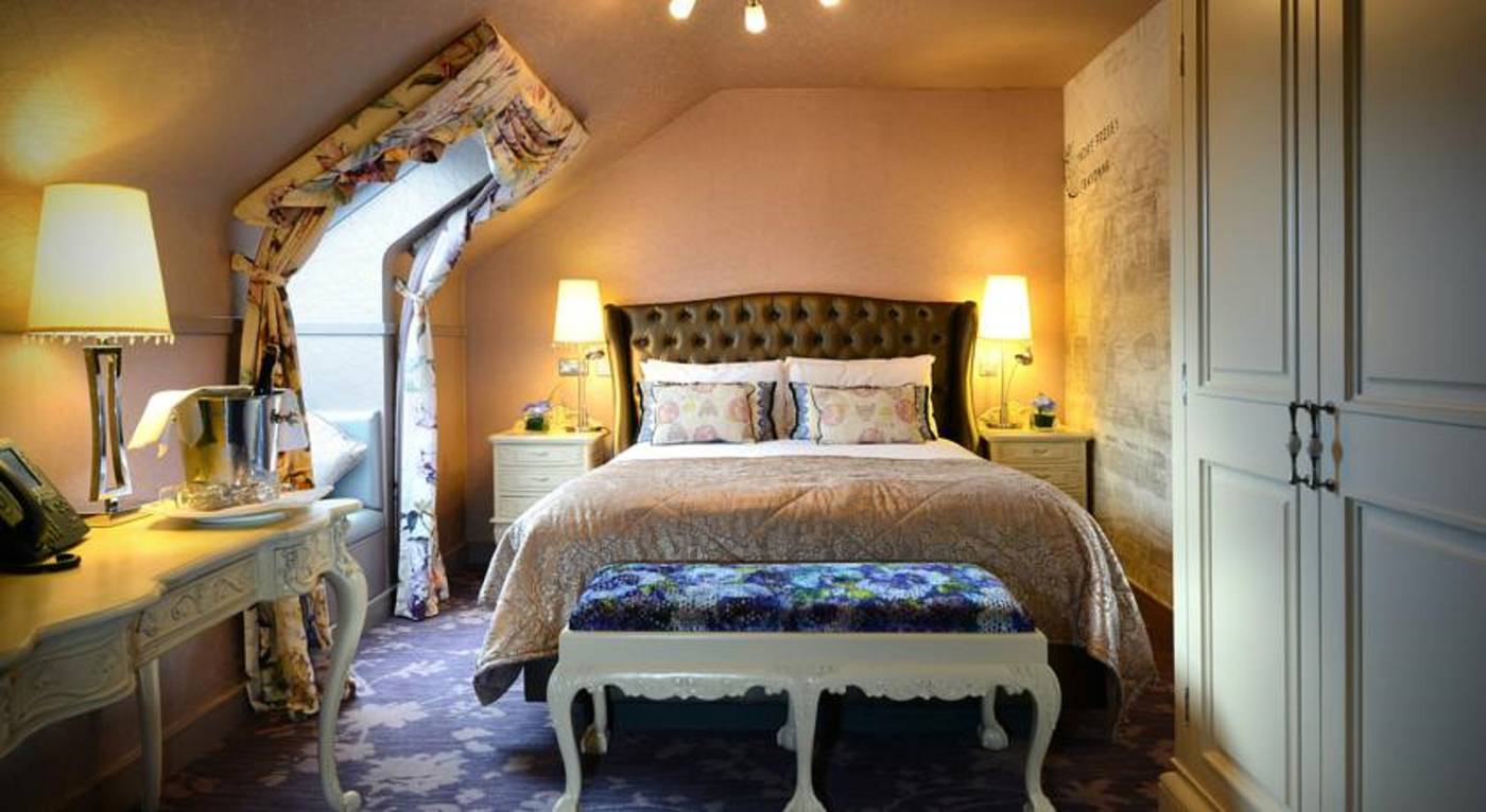 Clontarf-Castle-Room-20