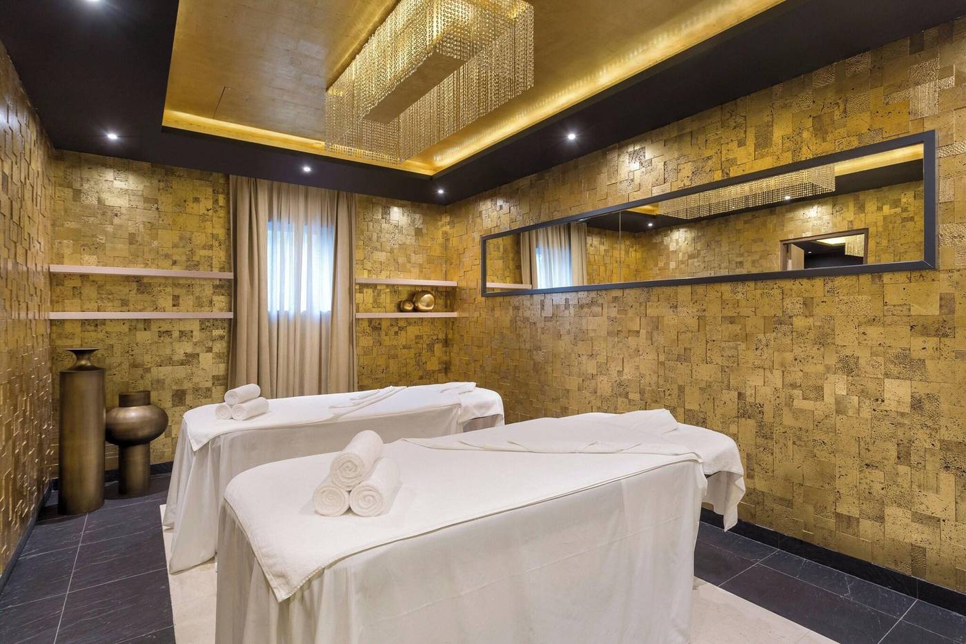 Pine-Cliffs-Residence-Sports-and-Entertainment-77