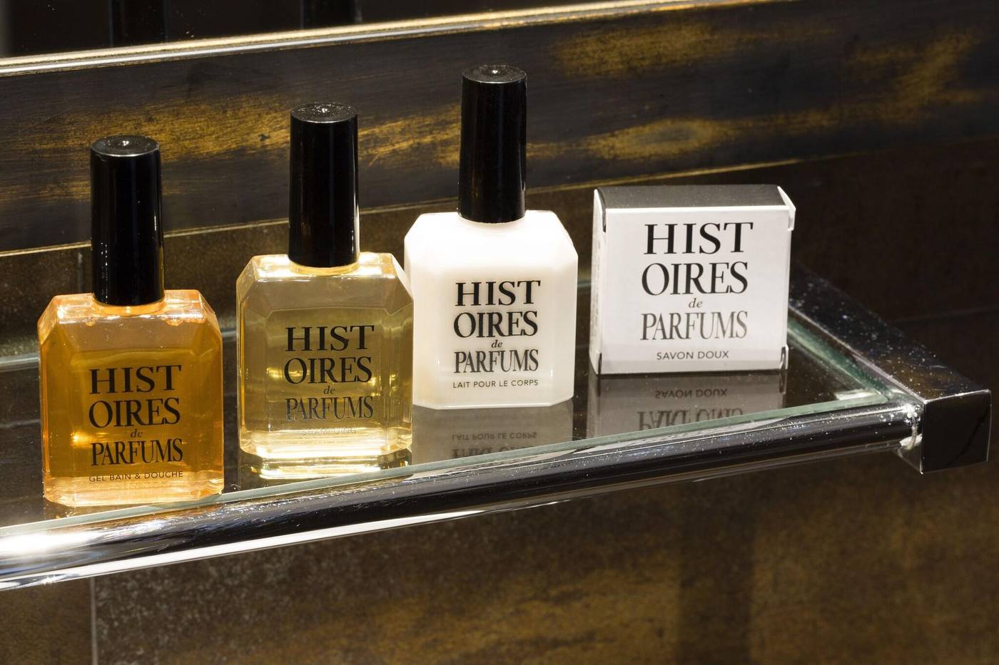 Le-Chat-Noir-Room-28