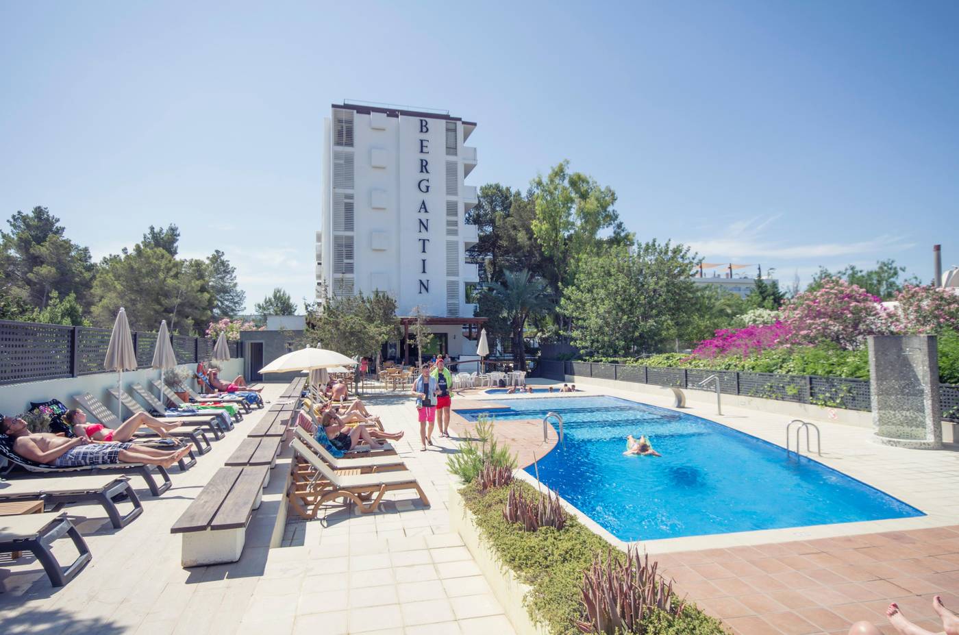 Azuline-Hotel-Bergantin-General-view-3