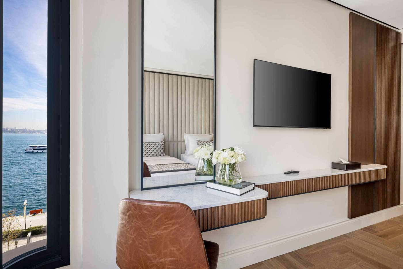 Dream-Inn-Karakoy-Bosphorus-Room-22