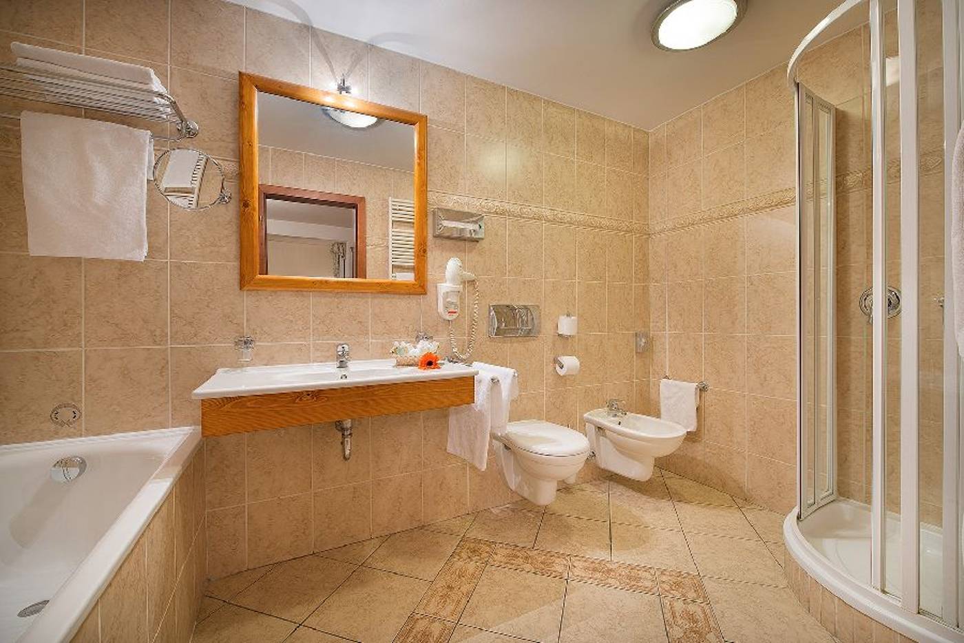 Boutique-Hotel-Constans-General-view-15