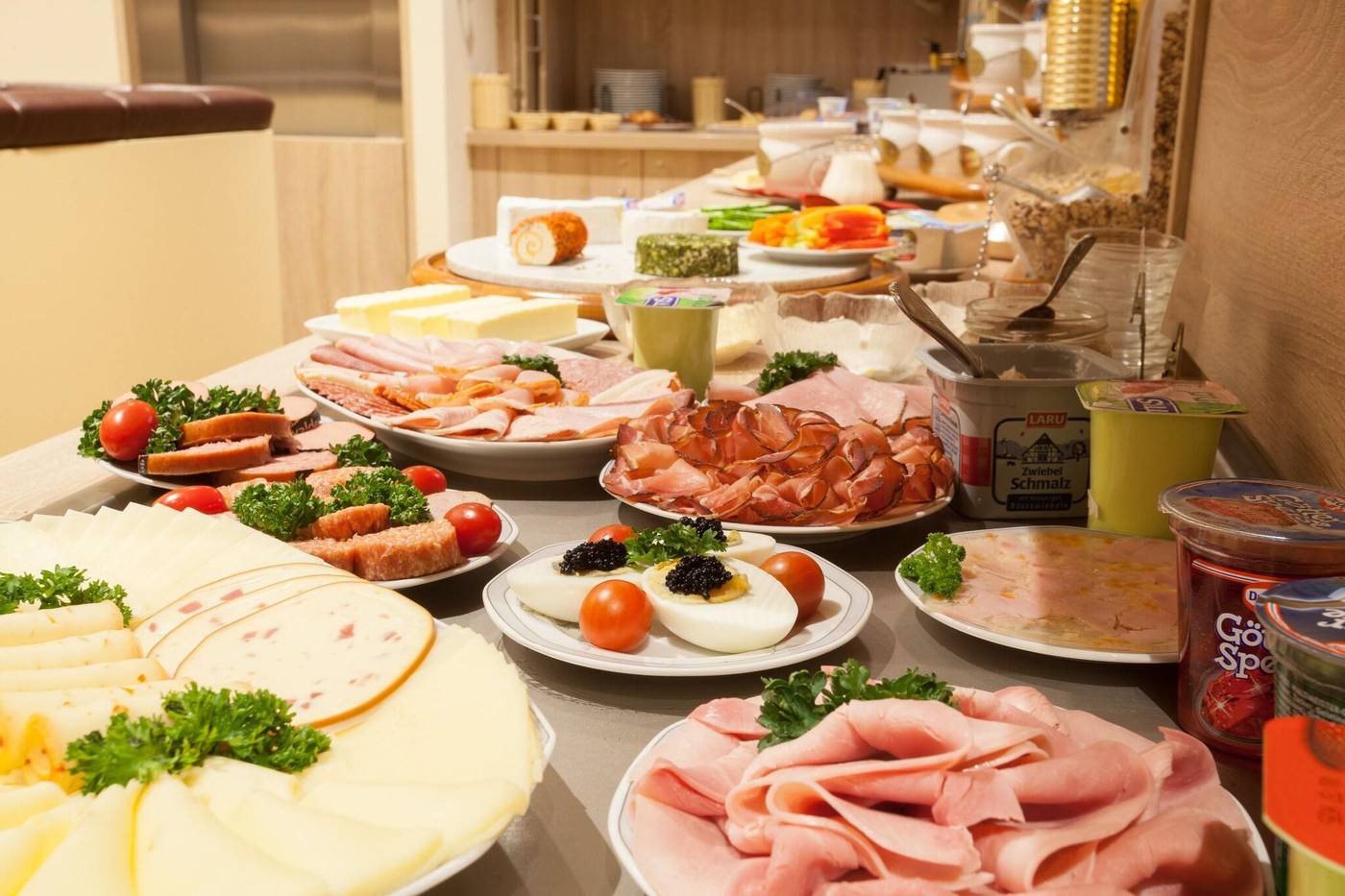 Hotel-Pension-Kastanienhof-Restaurant-15