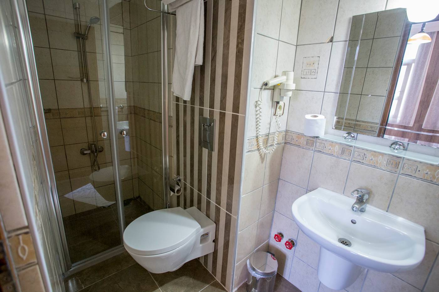 Oscar-Boutique-Hotel-Room-42