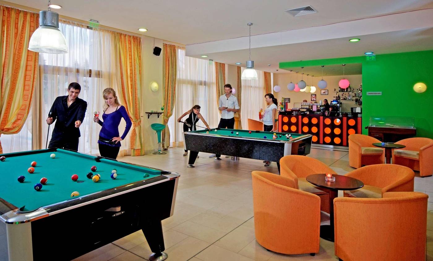 Sol-Nessebar-Palace-Restaurant-52