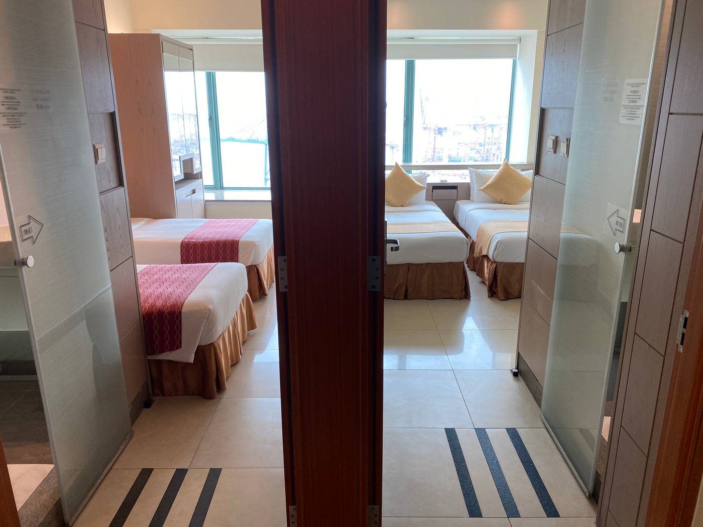 Rambler-Oasis-Hotel-Room-8