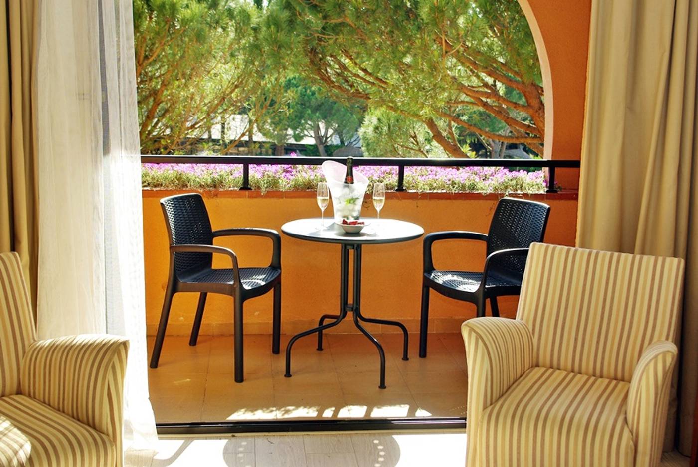 La-Costa-Hotel-Golf---Beach-Resort-Room-66