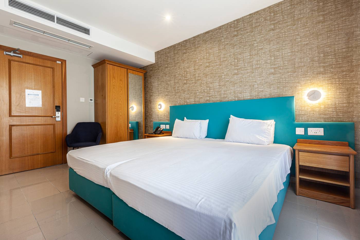 Pergola-Hotel---Spa-Room-29