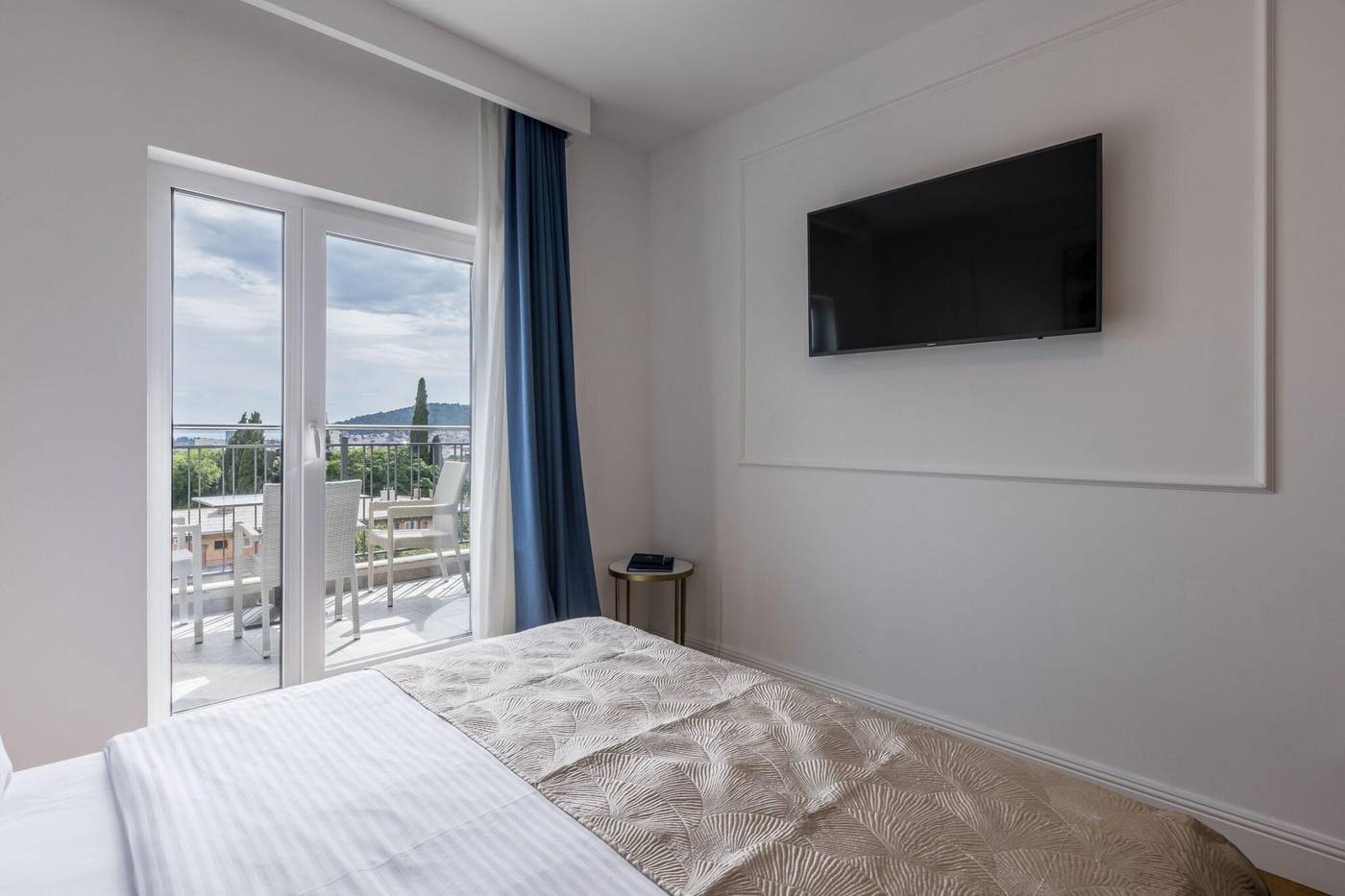 Art-Hotel-Terrace-34