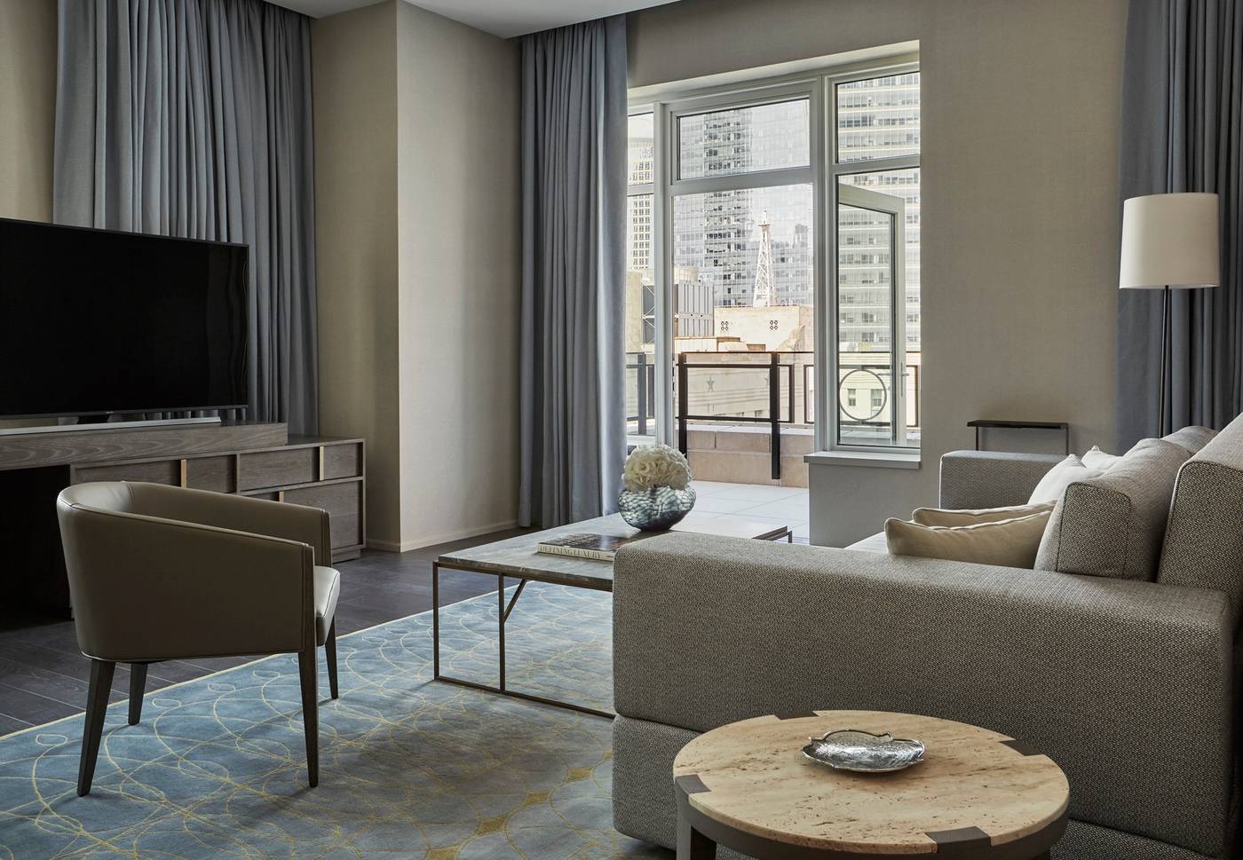 Four-Seasons-Hotel-New-York-Downtown-Room-5