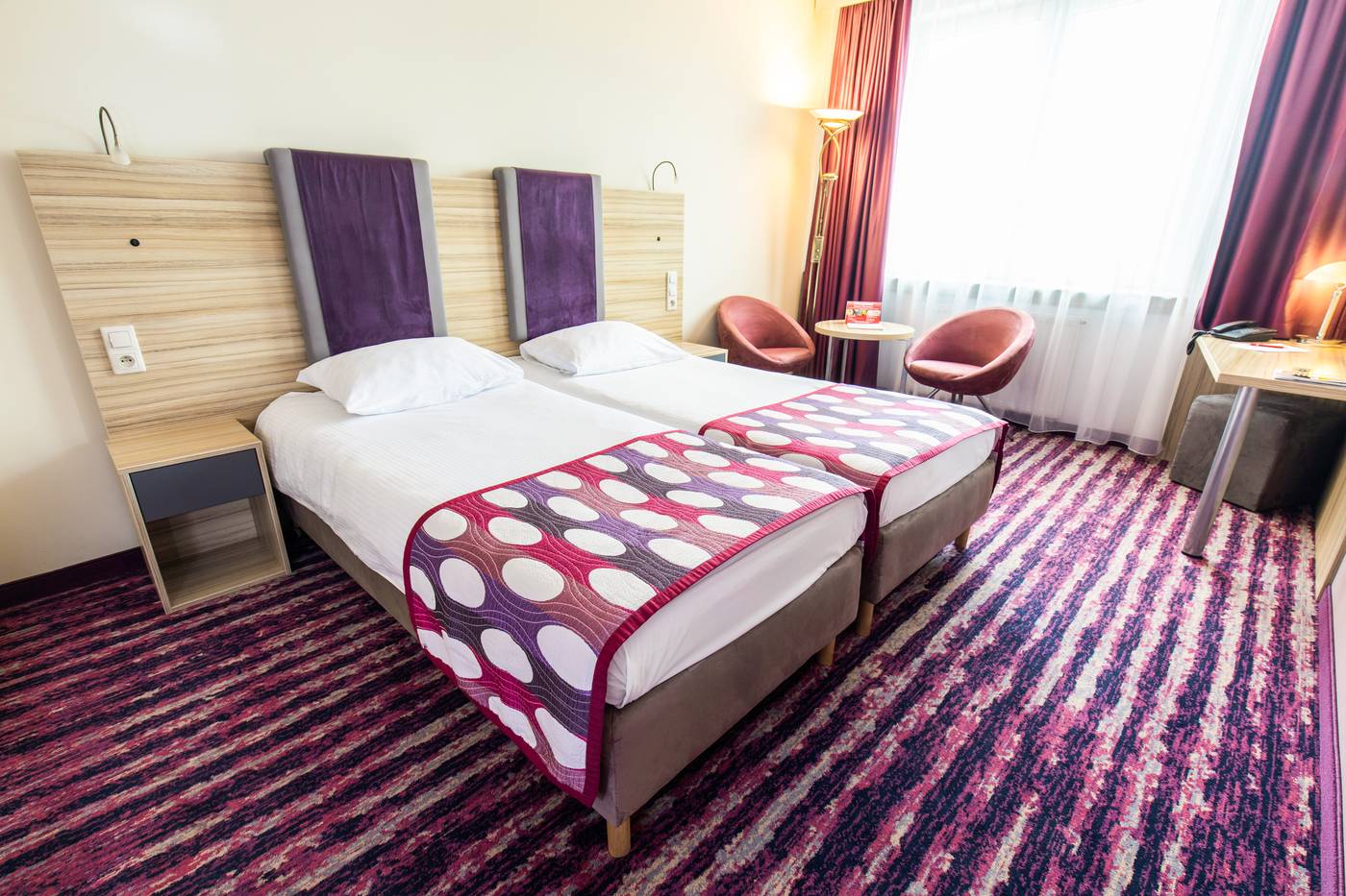 Galaxy-Hotel-Room-19