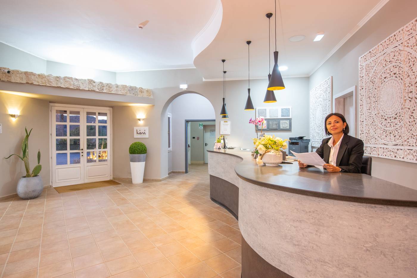 Baia-D-Oro-Hotel-Lobby-34